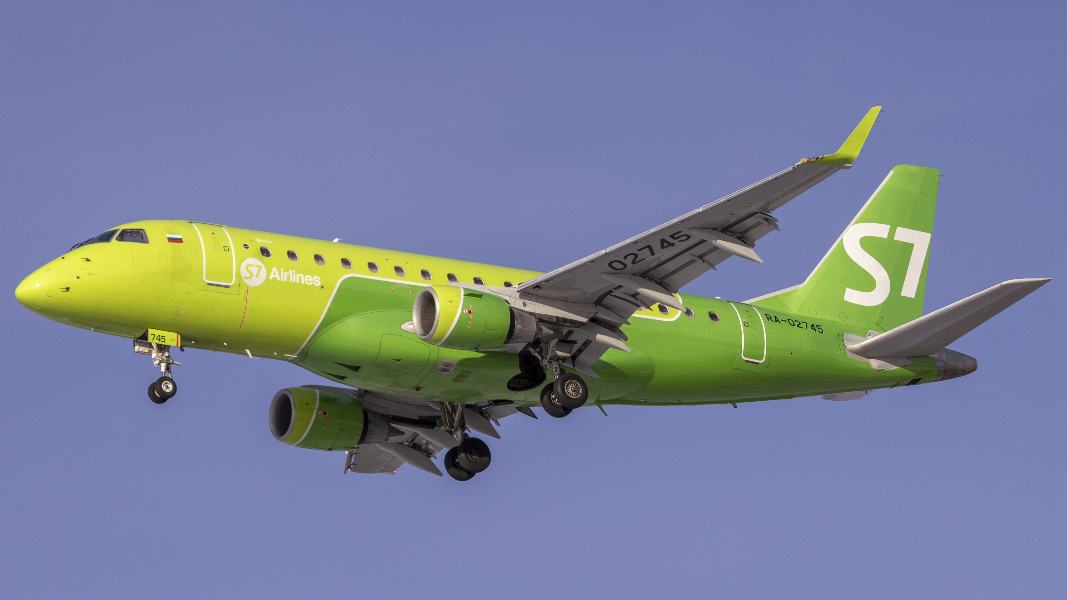 Посадка Embraer 170